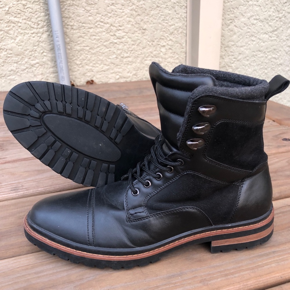 Zara Men’s Black Boots size 9-10 US